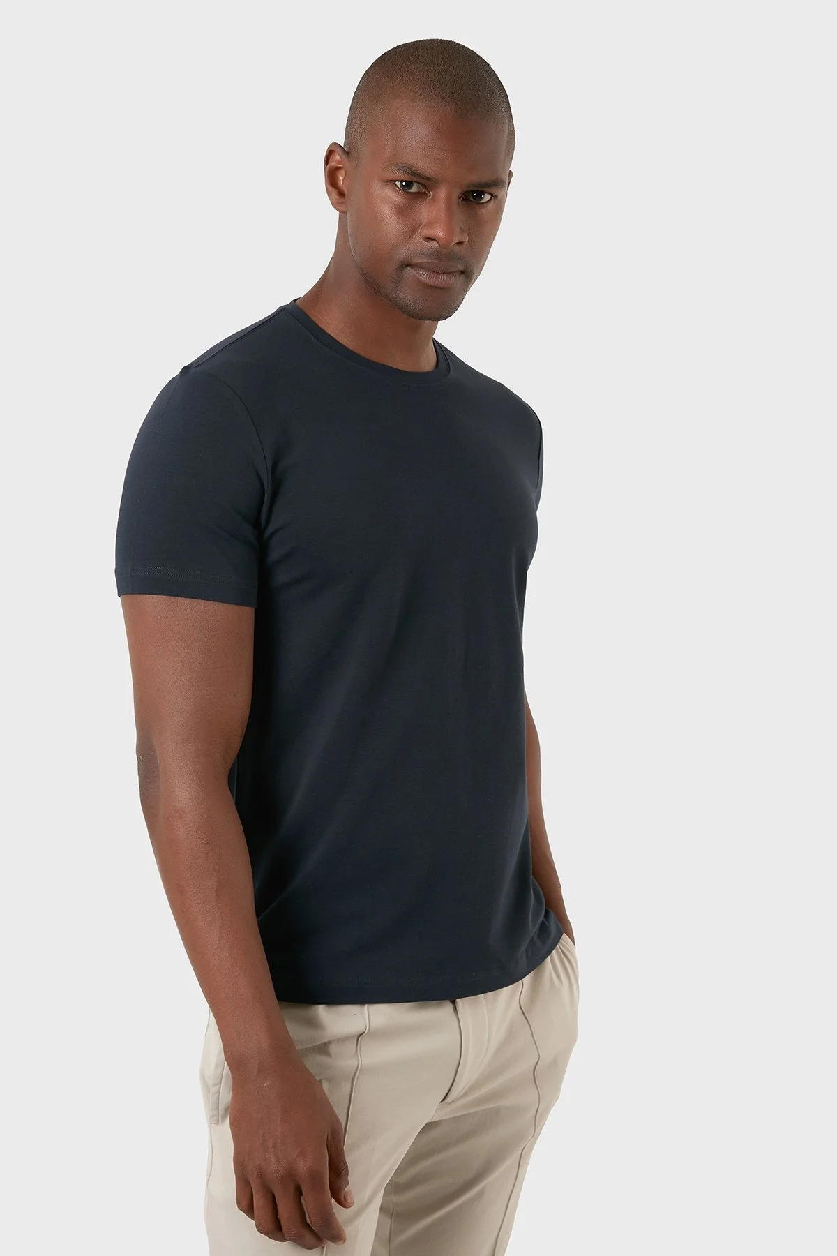 Exxe Pamuklu Regular Fit Bisiklet Yaka Basic Erkek T Shirt EXXEMODJ000B LACİVERT - 4