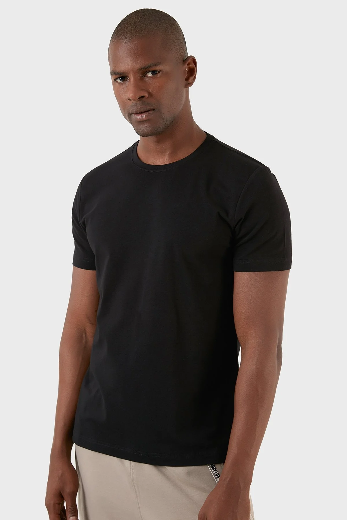 Exxe Pamuklu Regular Fit Bisiklet Yaka Basic Erkek T Shirt EXXEMODJ000B SİYAH - 5