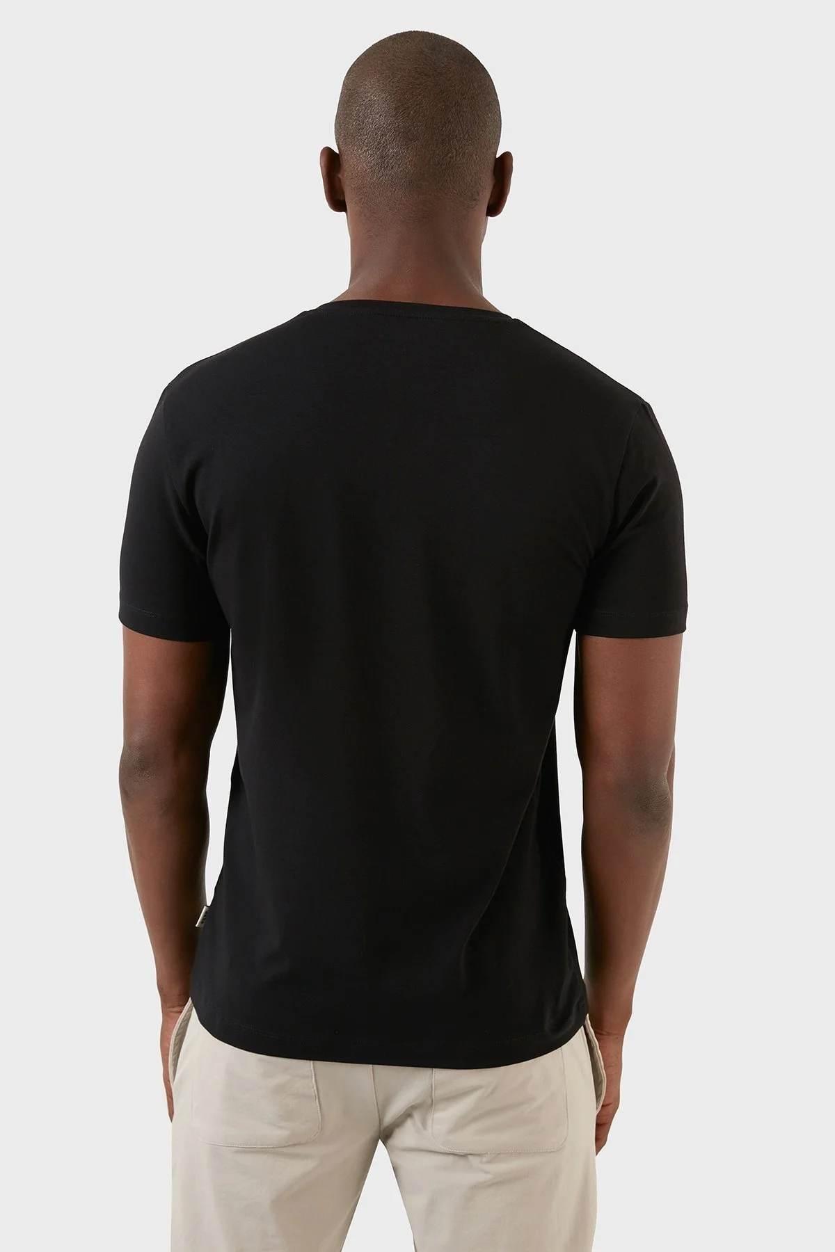 Exxe Pamuklu Regular Fit V Yaka Basic Erkek T Shirt EXXEMODJ000V SİYAH - 5