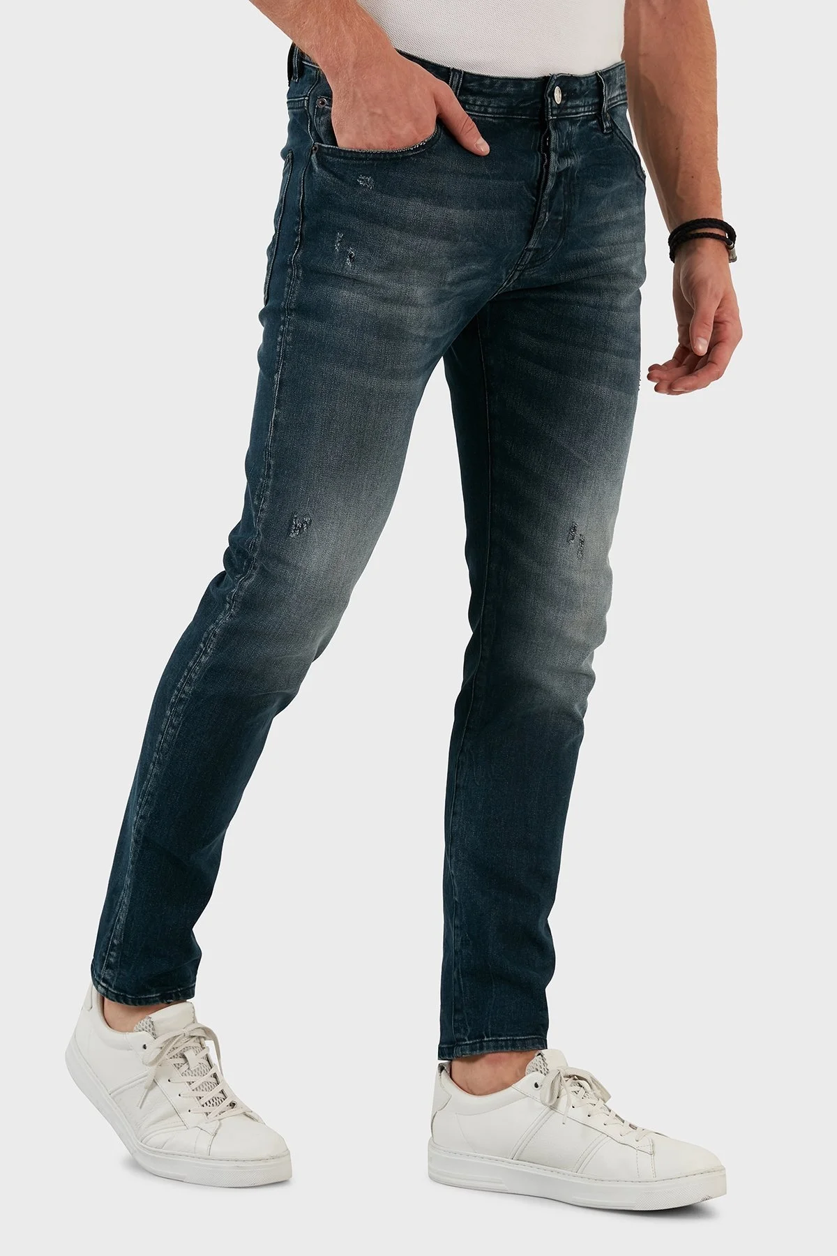 Exxe Pamuklu Yırtık Detaylı Normal Bel Slim Fit Jeans Erkek Kot Pantolon 629DSK004 LACİVERT - 4