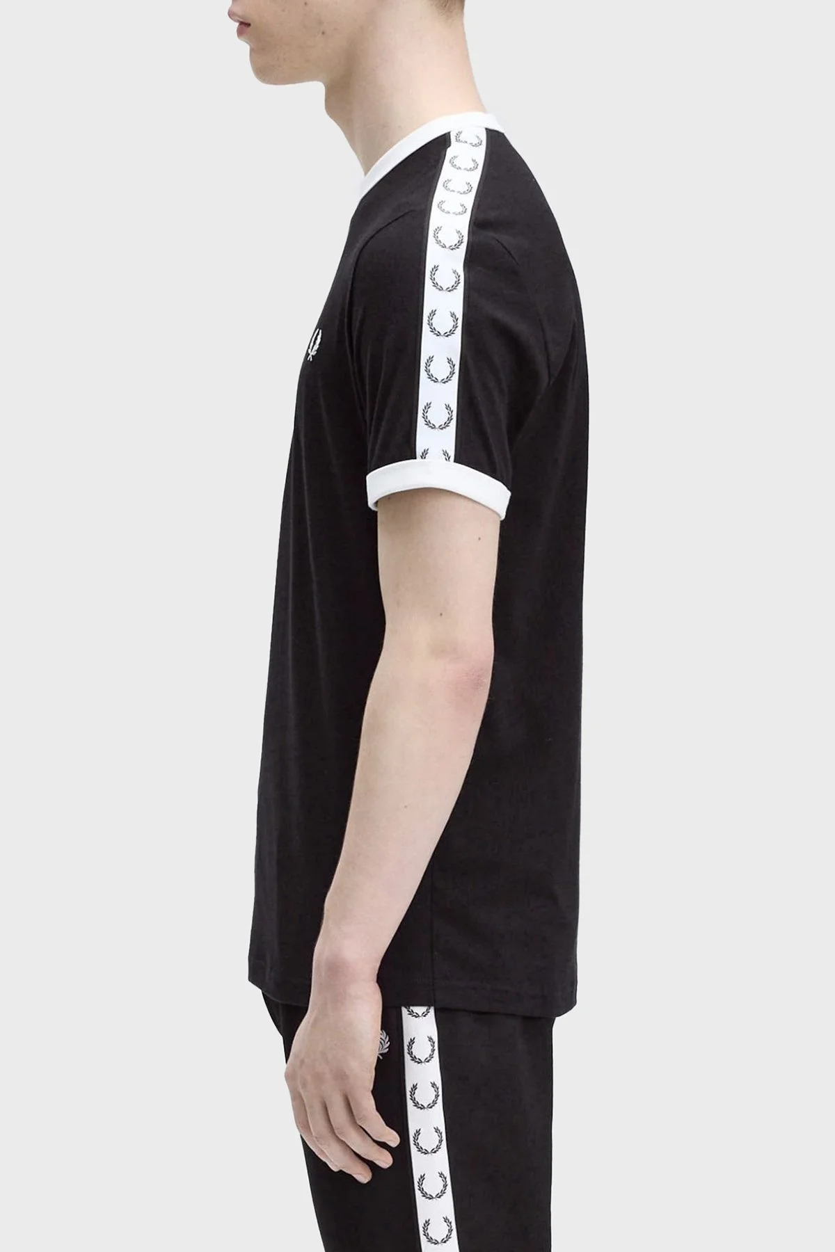 Fred Perry % 100 Pamuk Logo Baskılı Regular Fit Bisiklet Yaka Erkek T Shirt M4620 102 SİYAH - 9