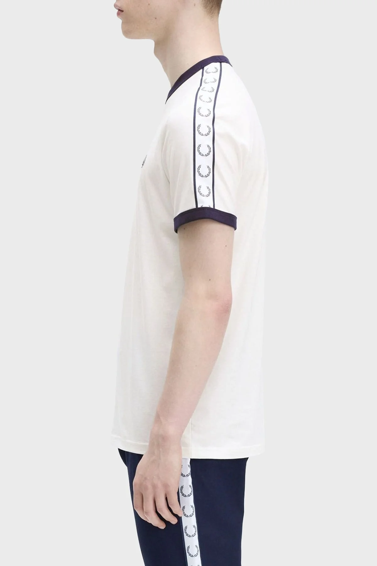 Fred Perry % 100 Pamuk Logo Baskılı Regular Fit Bisiklet Yaka Erkek T Shirt M4620 129 BEYAZ - 10