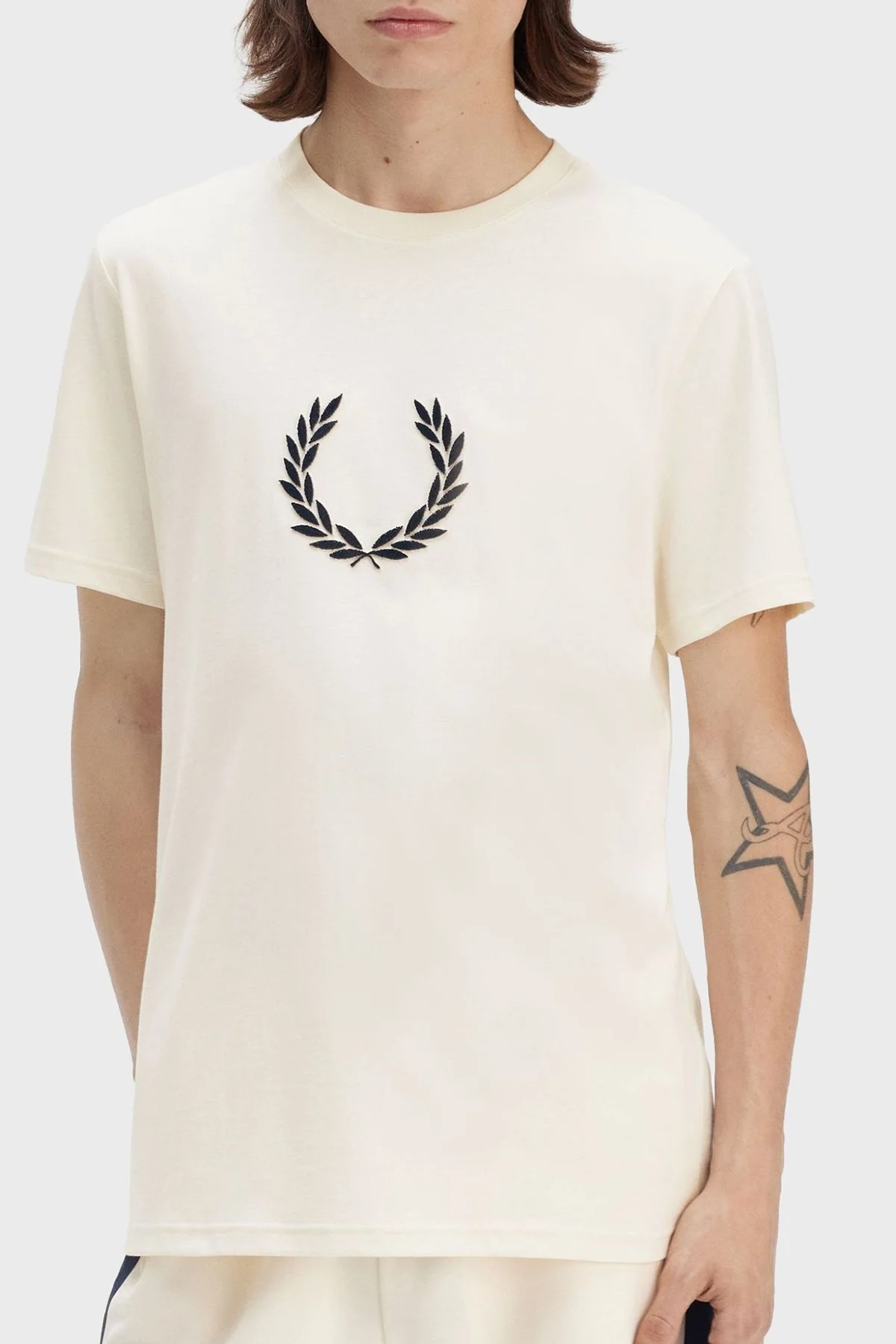 Fred Perry % 100 Pamuk Logo Nakışlı Regular Fit Bisiklet Yaka Erkek T Shirt M8587 560 EKRU - 9