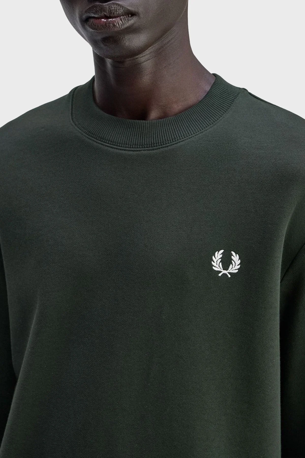 Fred Perry % 100 Pamuk Regular Fit Bisiklet Yaka Logolu Erkek Sweat M7535 T50 YEŞİL - 4