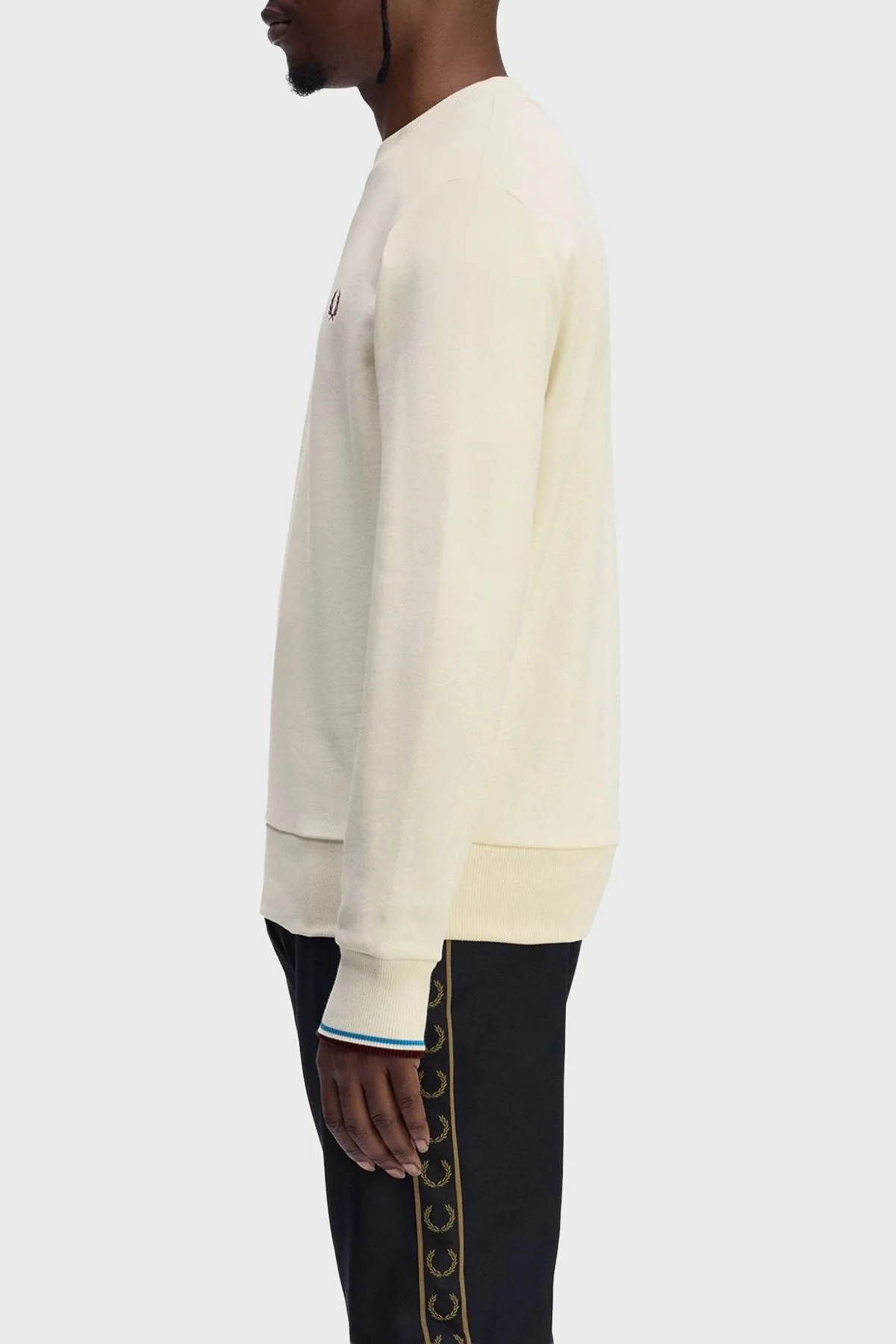 Fred Perry % 100 Pamuk Regular Fit Bisiklet Yaka Logolu Erkek Sweat M7535 Z46 BEJ - 2