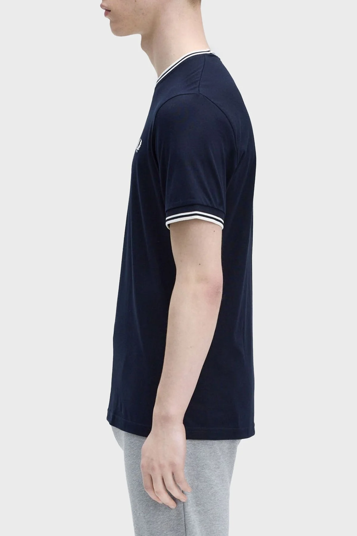 Fred Perry % 100 Pamuk Regular Fit Şerit Detaylı Sıfır Yaka Erkek T Shirt M1588 795 LACİVERT - 10
