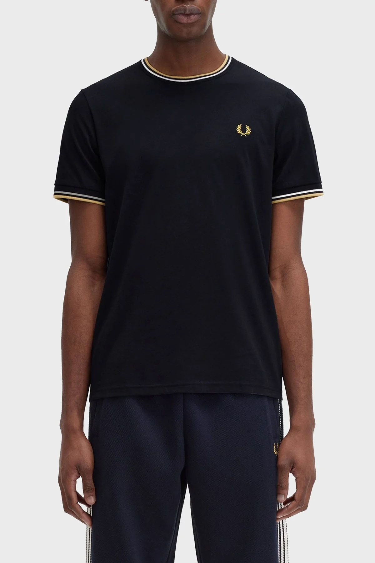 Fred Perry % 100 Pamuk Regular Fit Şerit Detaylı Sıfır Yaka Erkek T Shirt M1588 W53 LACİVERT - 6