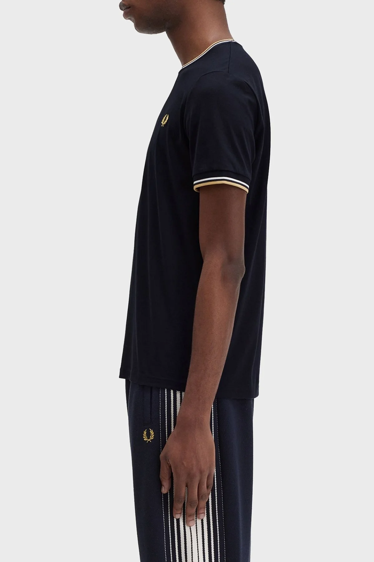 Fred Perry % 100 Pamuk Regular Fit Şerit Detaylı Sıfır Yaka Erkek T Shirt M1588 W53 LACİVERT - 8