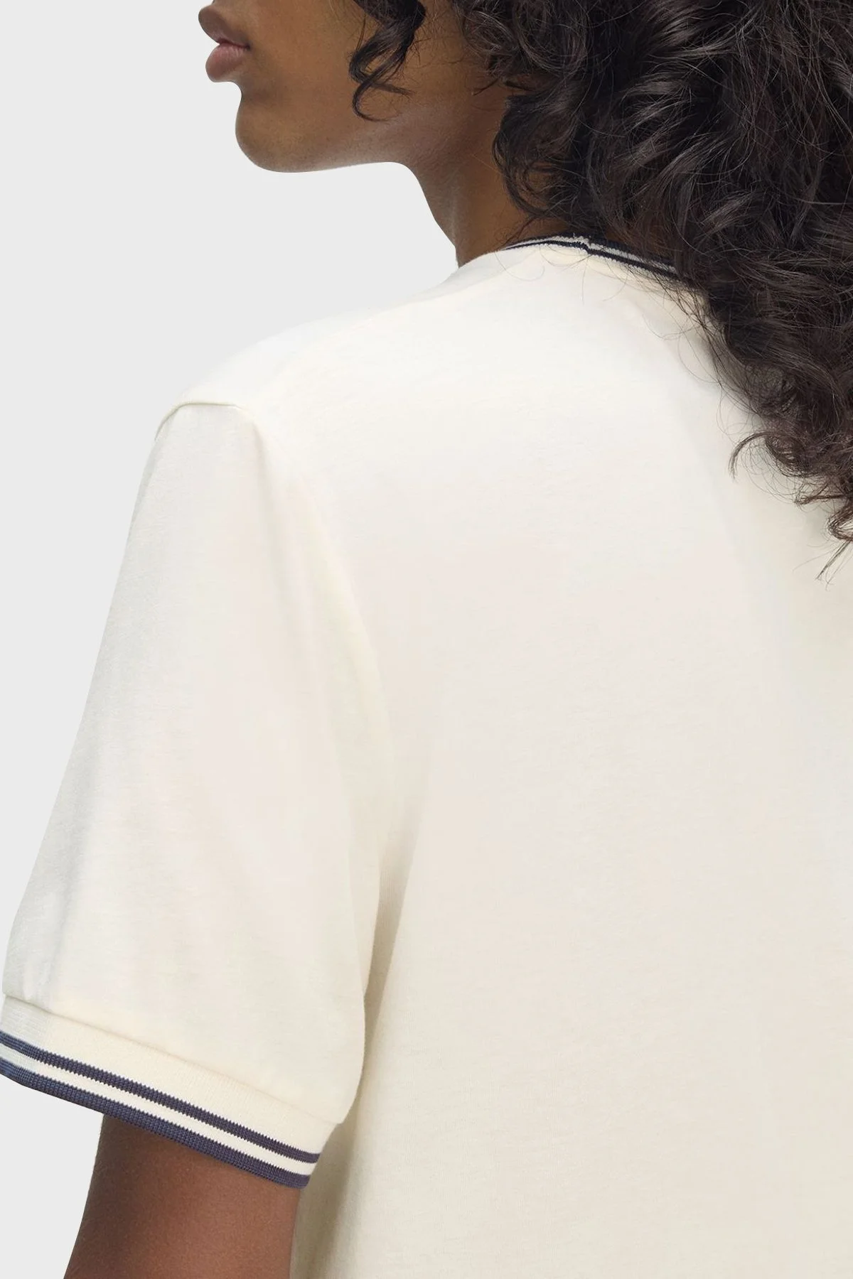 Fred Perry % 100 Pamuk Regular Fit Şerit Detaylı Sıfır Yaka Erkek T Shirt M1588 Y24 EKRU - 10