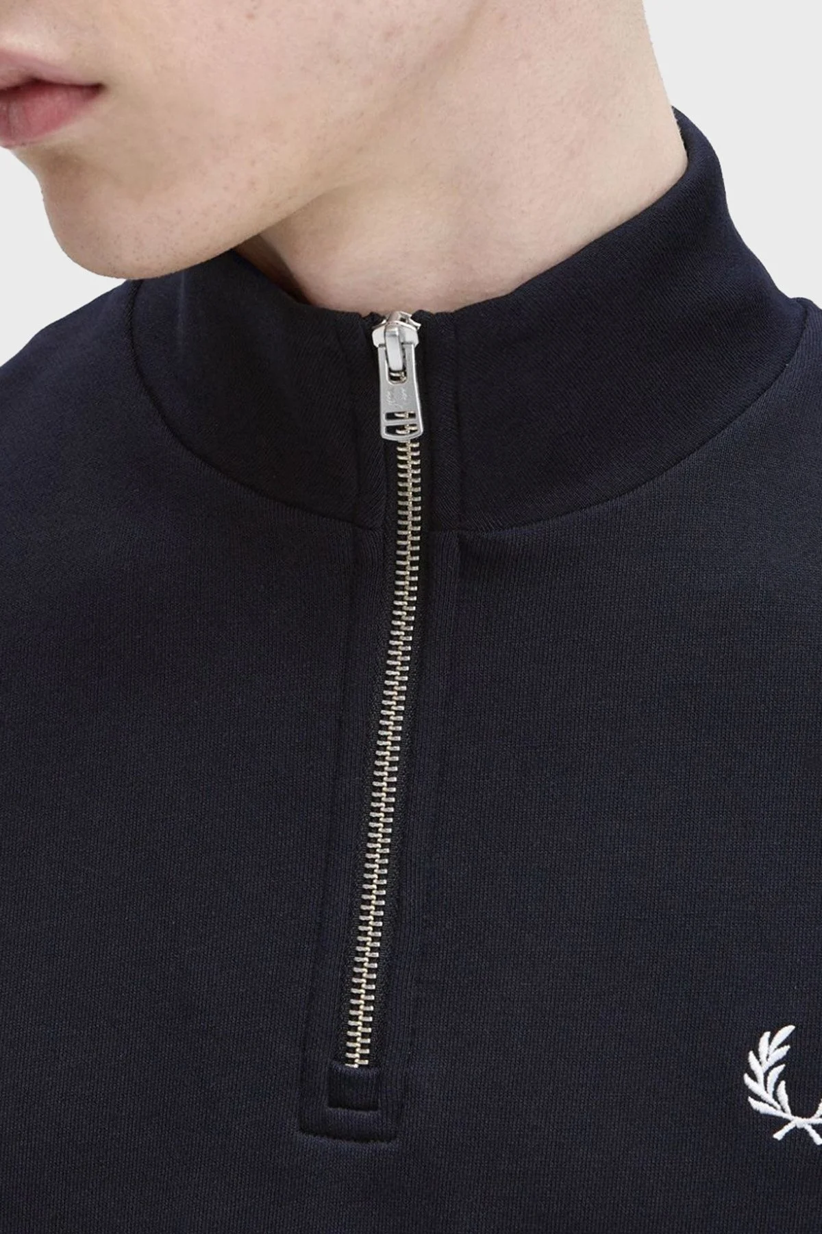 Fred Perry % 100 Pamuk Regular Fit Yarım Fermuarlı Dik Yaka Erkek Sweat M3574 608 LACİVERT - 4