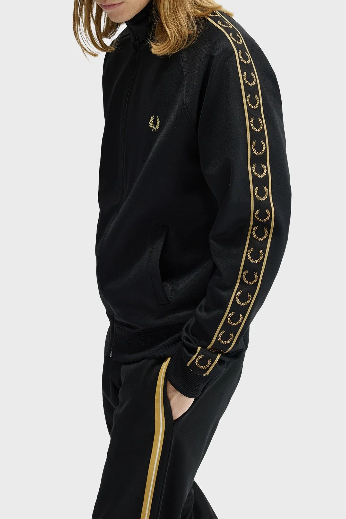 Fred Perry Kontrast Şeritli Logolu Pamuk Karışımlı Regular Fit Dik Yaka Fermuarlı Erkek Ceket J5557 90A SİYAH - 4