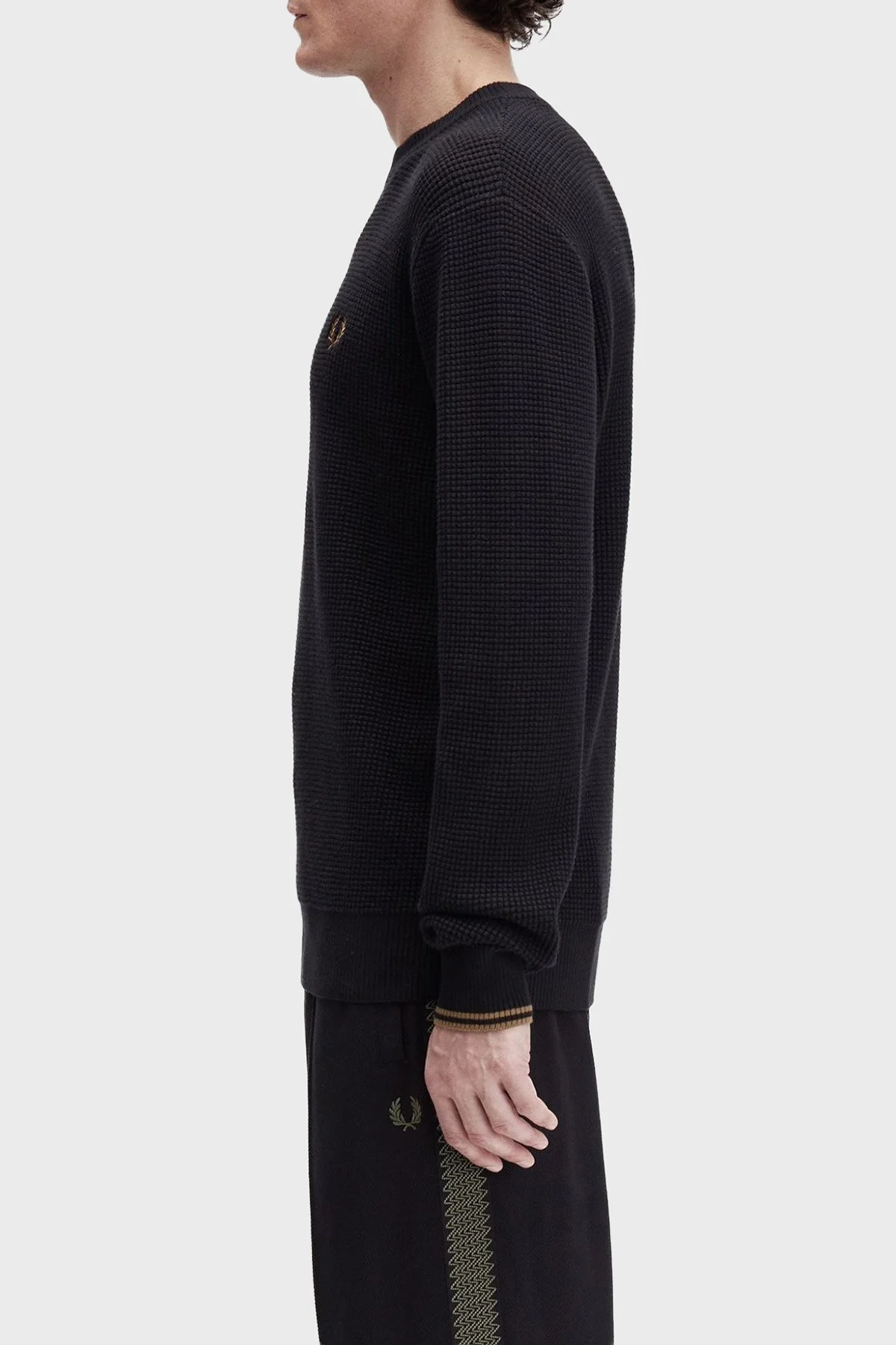 Fred Perry Logolu % 100 Pamuk Regular Fit Bisiklet Yaka Erkek Sweat K6507 102 SİYAH - 3