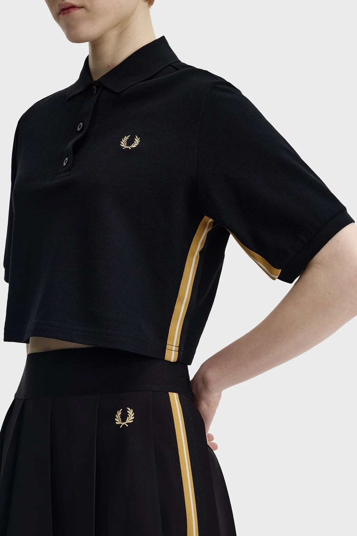 Fred Perry Logolu % 100 Pamuk Regular Fit Düğmeli Bayan Polo G2170 90A SİYAH - 4