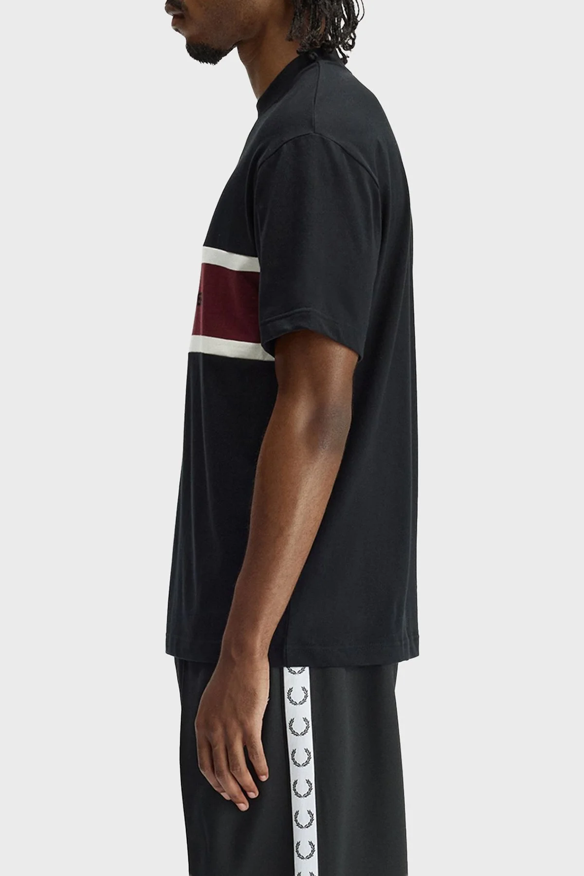 Fred Perry Logolu % 100 Pamuk Relaxed Fit Bisiklet Yaka Erkek T Shirt M2405 102 SİYAH - 2