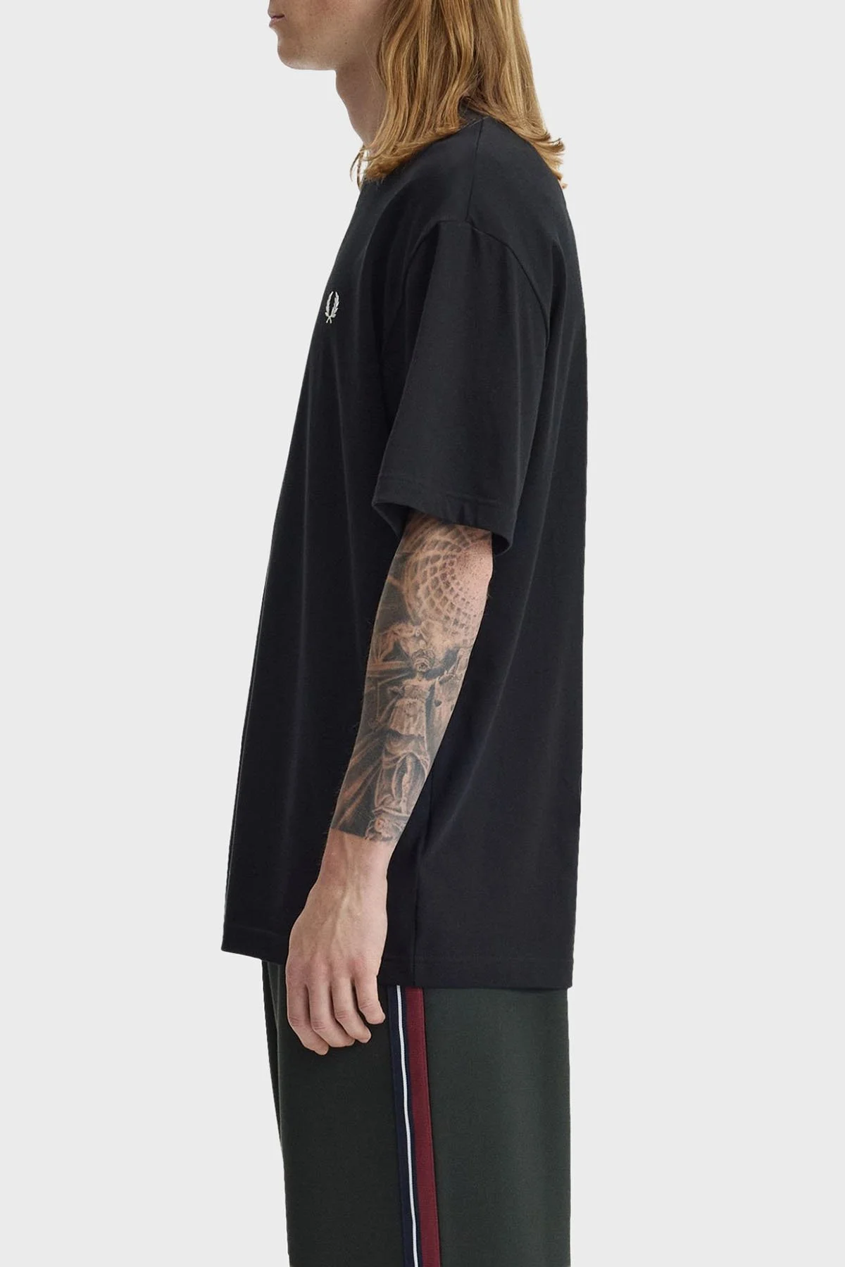 Fred Perry Logolu % 100 Pamuk Relaxed Fit Bisiklet Yaka Erkek T Shirt M2440 102 SİYAH - 3