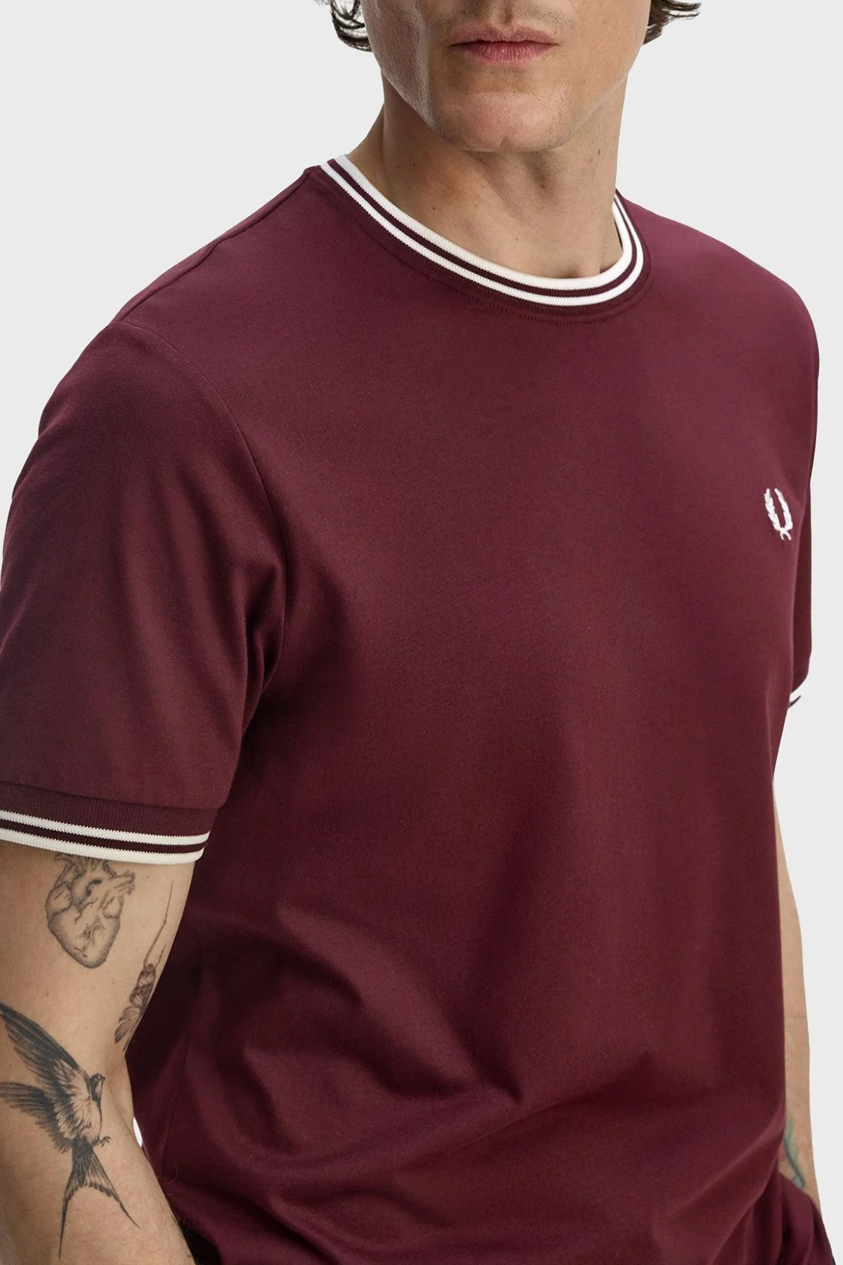 Fred Perry Logolu Pamuklu Regular Fit Bisiklet Yaka Erkek T Shirt M1588V 64A BORDO - 3