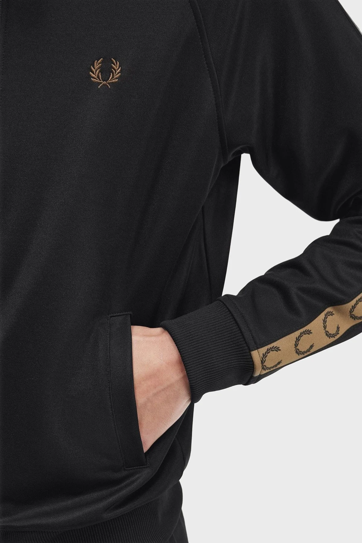 Fred Perry Logolu Pamuklu Regular Fit Dik Yaka Erkek Sweat J5557 S77 SİYAH - 6