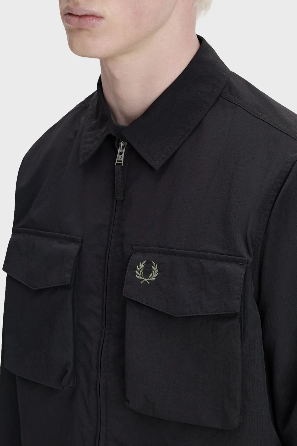 Fred Perry Logolu Regular Fit Klasik Yaka Fermuarlı Erkek Gömlek M2402 102 SİYAH - 5