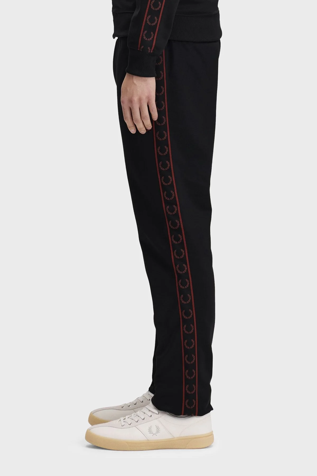 Fred Perry Pamuklu Regular Fit Lastikli Paça Erkek Eşofman Altı T5507 220 Siyah - 2