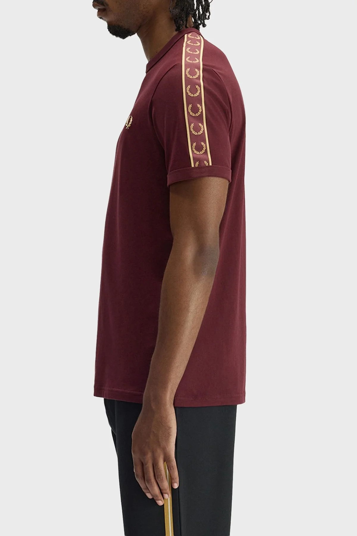 Fred Perry Pamuklu Regular Fit Logolu Bisiklet Yaka Erkek T Shirt M4613 69A BORDO - 2