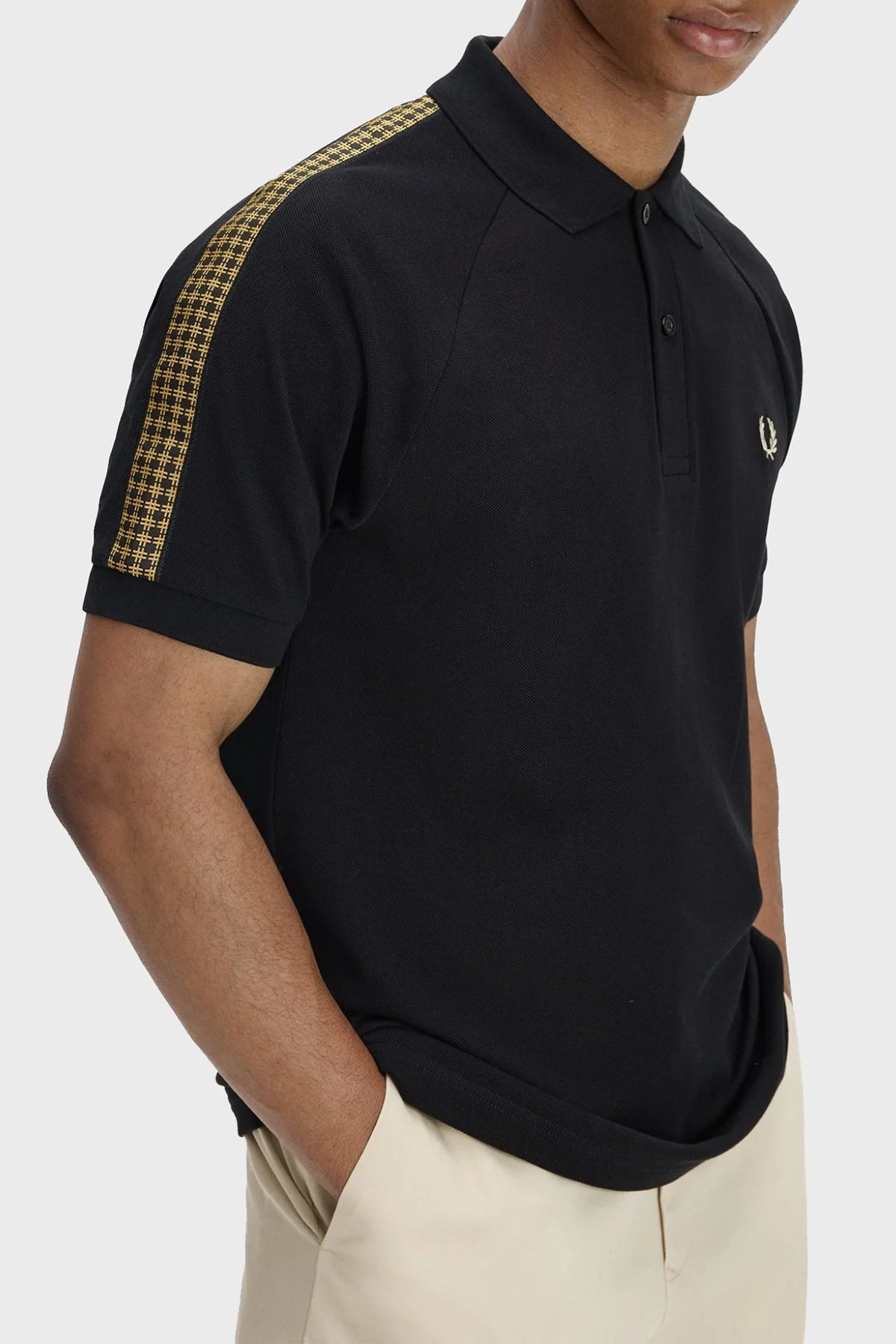 Fred Perry Pamuklu Regular Fit Logolu Düğmeli Erkek Polo M2304 102 SİYAH - 3