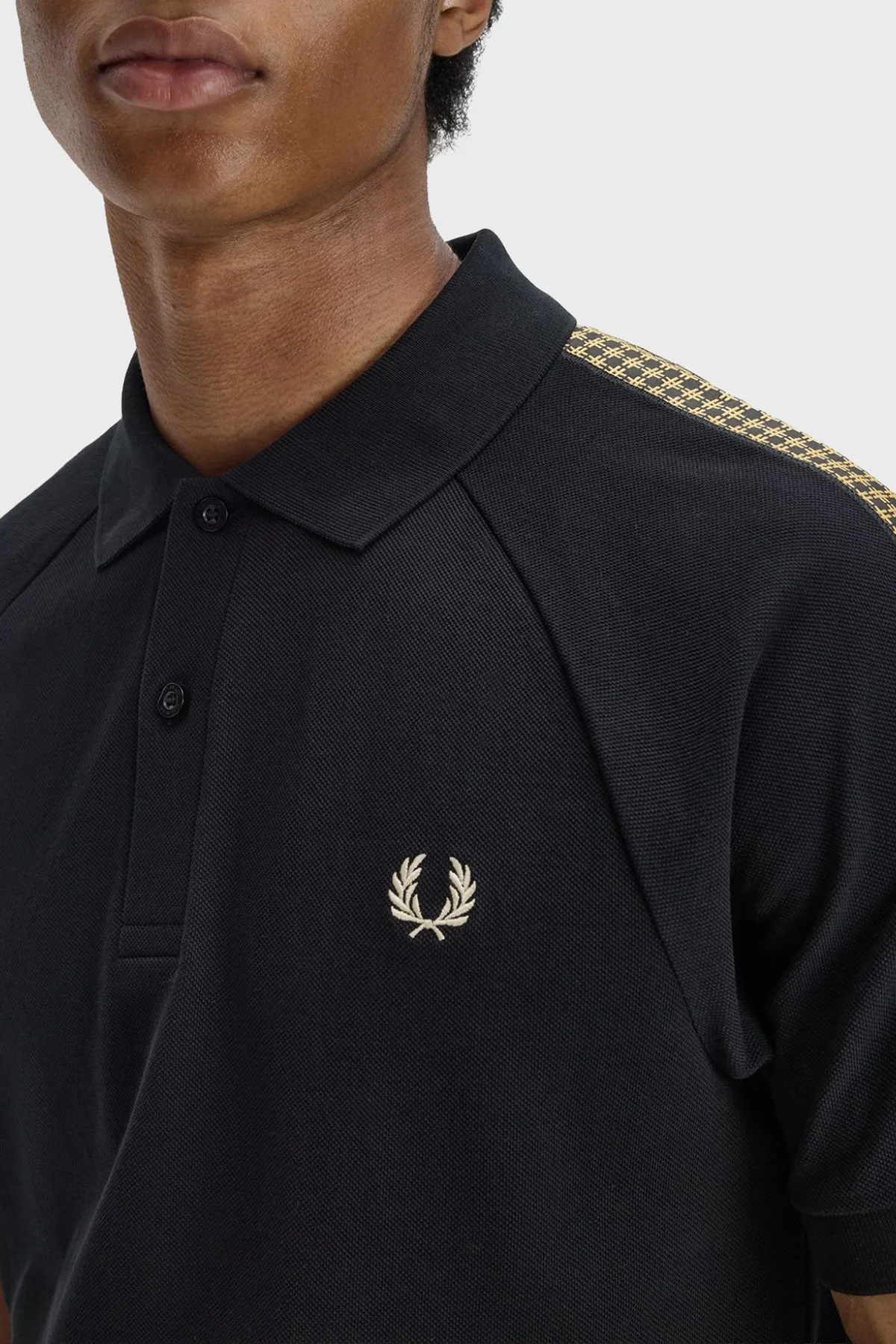 Fred Perry Pamuklu Regular Fit Logolu Düğmeli Erkek Polo M2304 102 SİYAH - 5