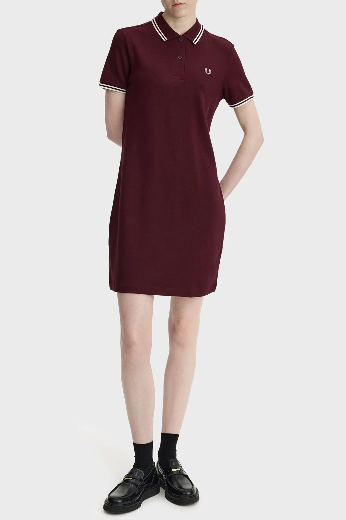 Fred Perry Pamuklu Regular Fit Logolu Düğmeli Polo Yaka Kadın Elbise D3600 597 BORDO - 5