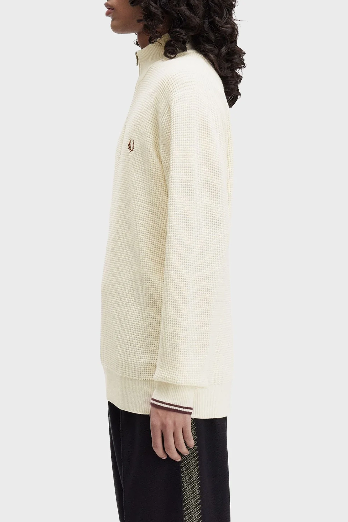 Fred Perry Pamuklu Regular Fit Yarım Fermuarlı Dik Yaka Yivli Erkek Sweat K8557 560 BEYAZ - 2