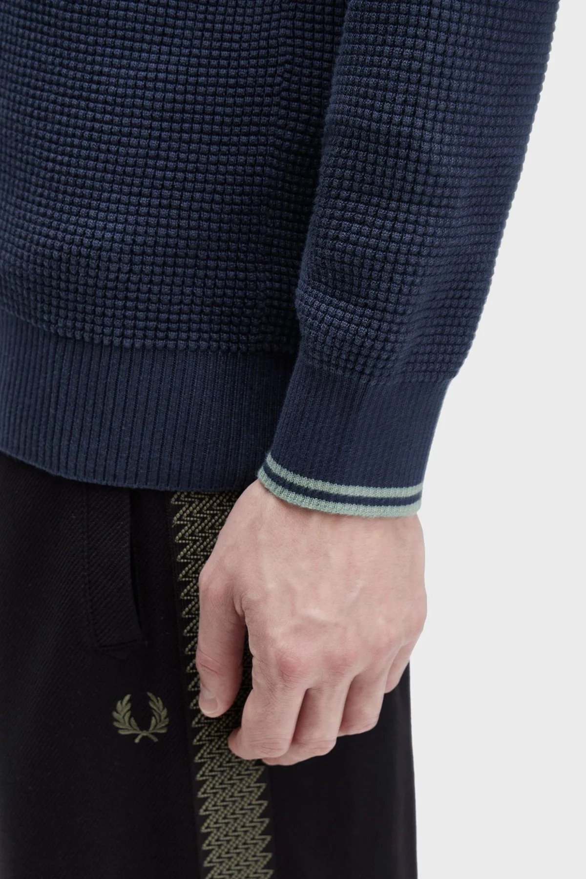 Fred Perry Pamuklu Regular Fit Yarım Fermuarlı Dik Yaka Yivli Erkek Sweat K8557 738 KOYU MAVİ - 5