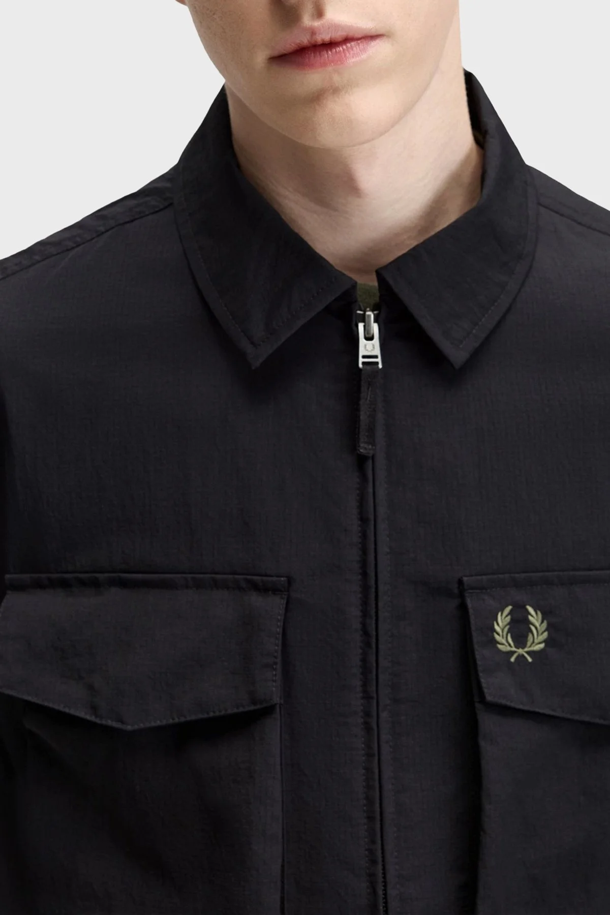 Fred Perry Regular Fit Çift Fermuarlı Klasik Yaka Erkek Gömlek M2402 184 Siyah - 4