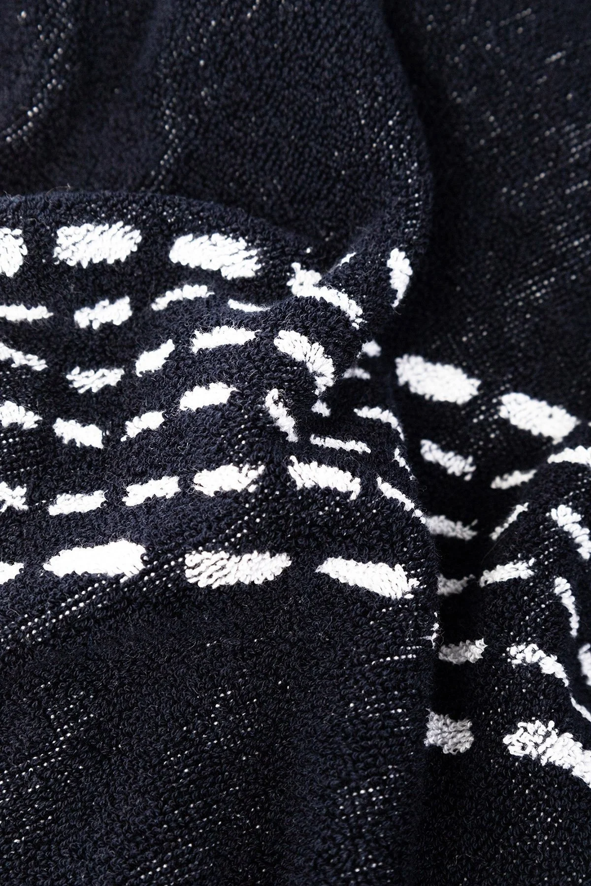 Giorgio Armani Pamuklu 100 x 180 cm Pilaj Havlusu Erkek Plaj Havlusu 200380 3F953 11635 LACİVERT - 7