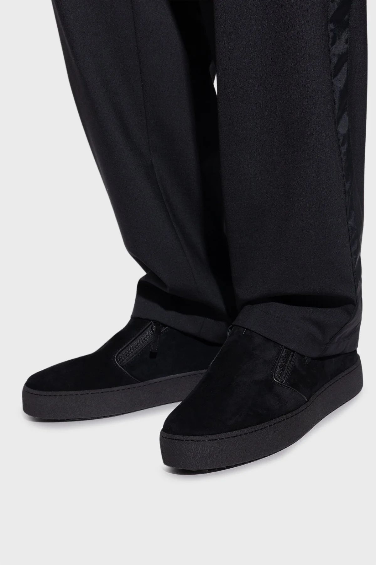 Giuseppe Zanotti Logolu Süet Kalın Tabanlı Sneaker Erkek Ayakkabı RU50025-001 SİYAH - 2