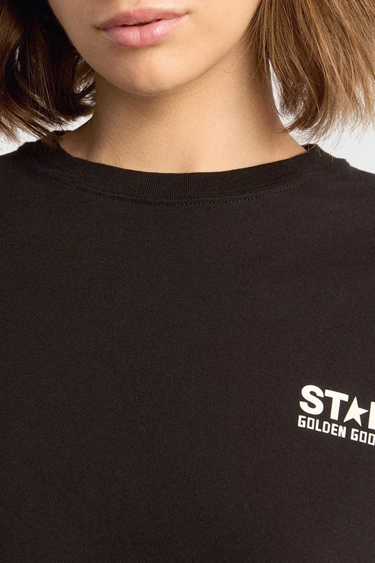 Golden Goose Pamuklu Sırt Baskılı Regular Fit Bisiklet Yaka Bayan T Shirt GWP01220.P000879.80203 SİYAH - 3