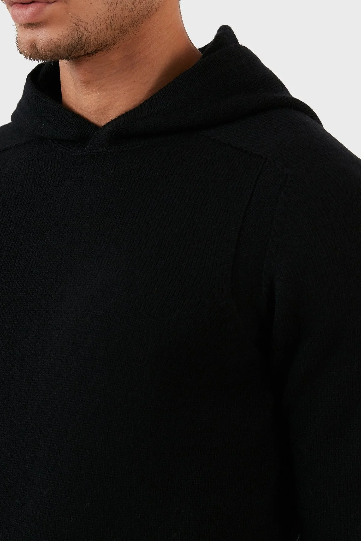 Gran Sasso Yünlü Yumuşak Dokulu Kapüşonlu Erkek Kazak 24122 25024 099 SİYAH - 4