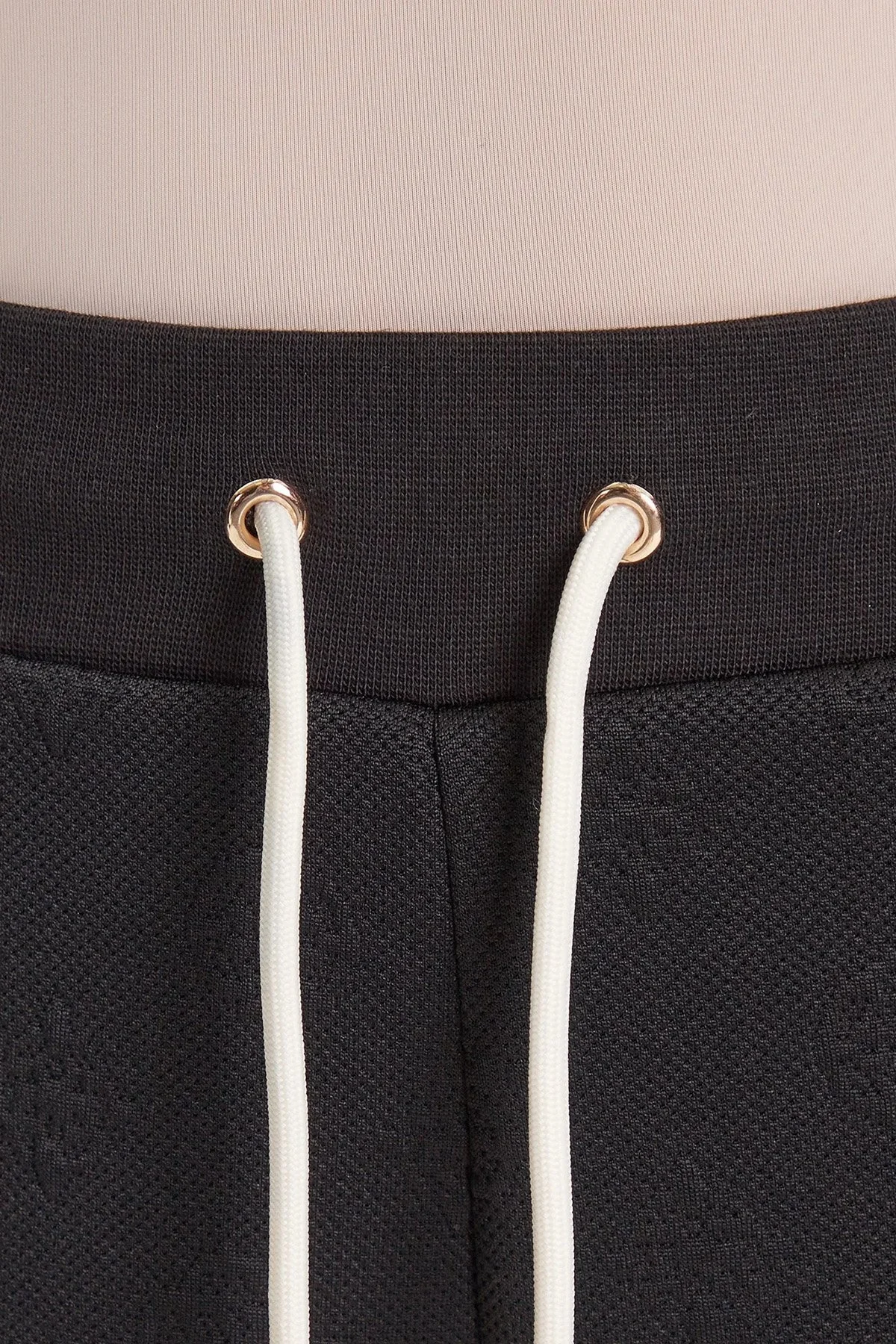 Guess 3D Peony Jakarlı Streç Pamuklu Relaxed Fit Jogger V5YB19KBSL2 Bayan Pantolon V5YB19 KBSL2 FJ8A SİYAH - 5