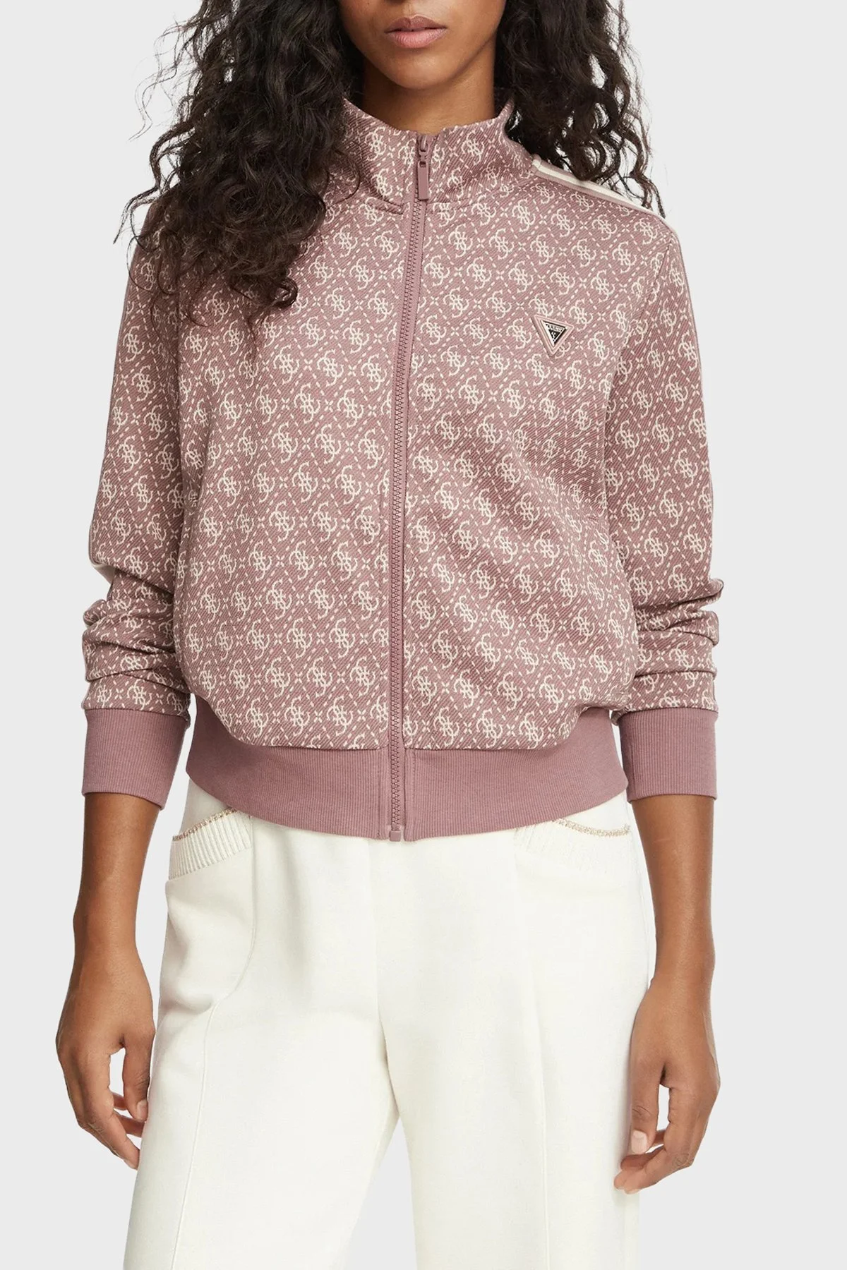 Guess 4G Allover Jacquard Tamamı Logolu Dik Yaka Fermuarlı V6BQ27K7946 Kadın Sweat V6BQ27 K7946 FK1V Kahve - 1