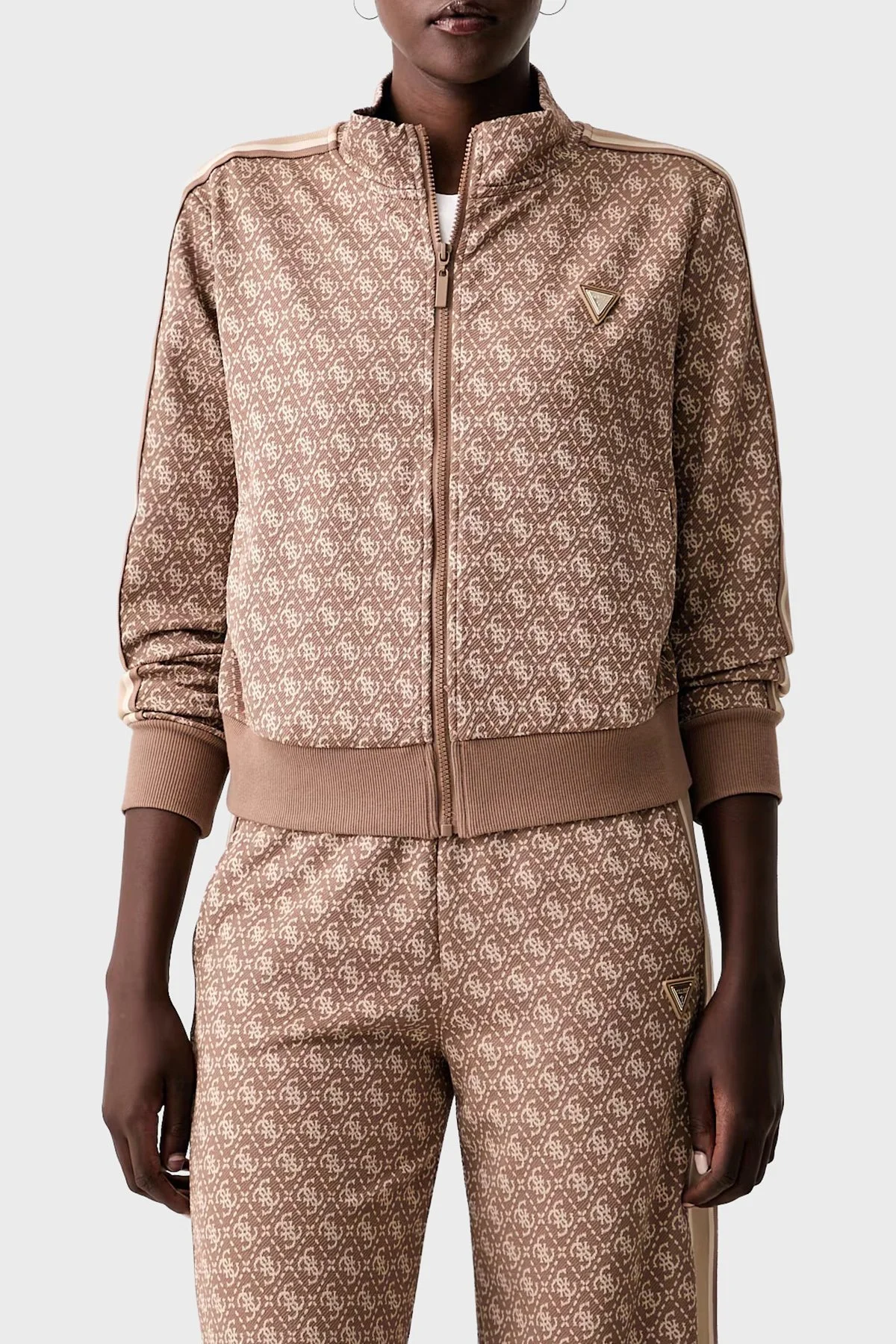 Guess 4G Allover Jacquard V6YQ28K5183 Kadın Sweat V6YQ28 K5183 FNNI Kahve - 1