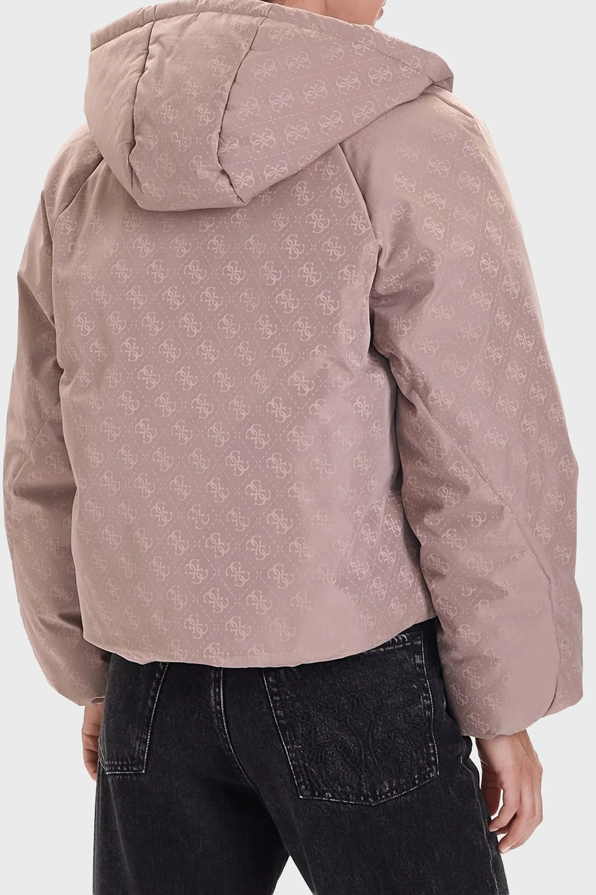 Guess 4G Boxy Tamamı Logolu Relaxed Fit Kapüşonlu Şişme V5BL07WGLW2 Bayan Mont V5BL07 WGLW2 FNGX VİZON - 3