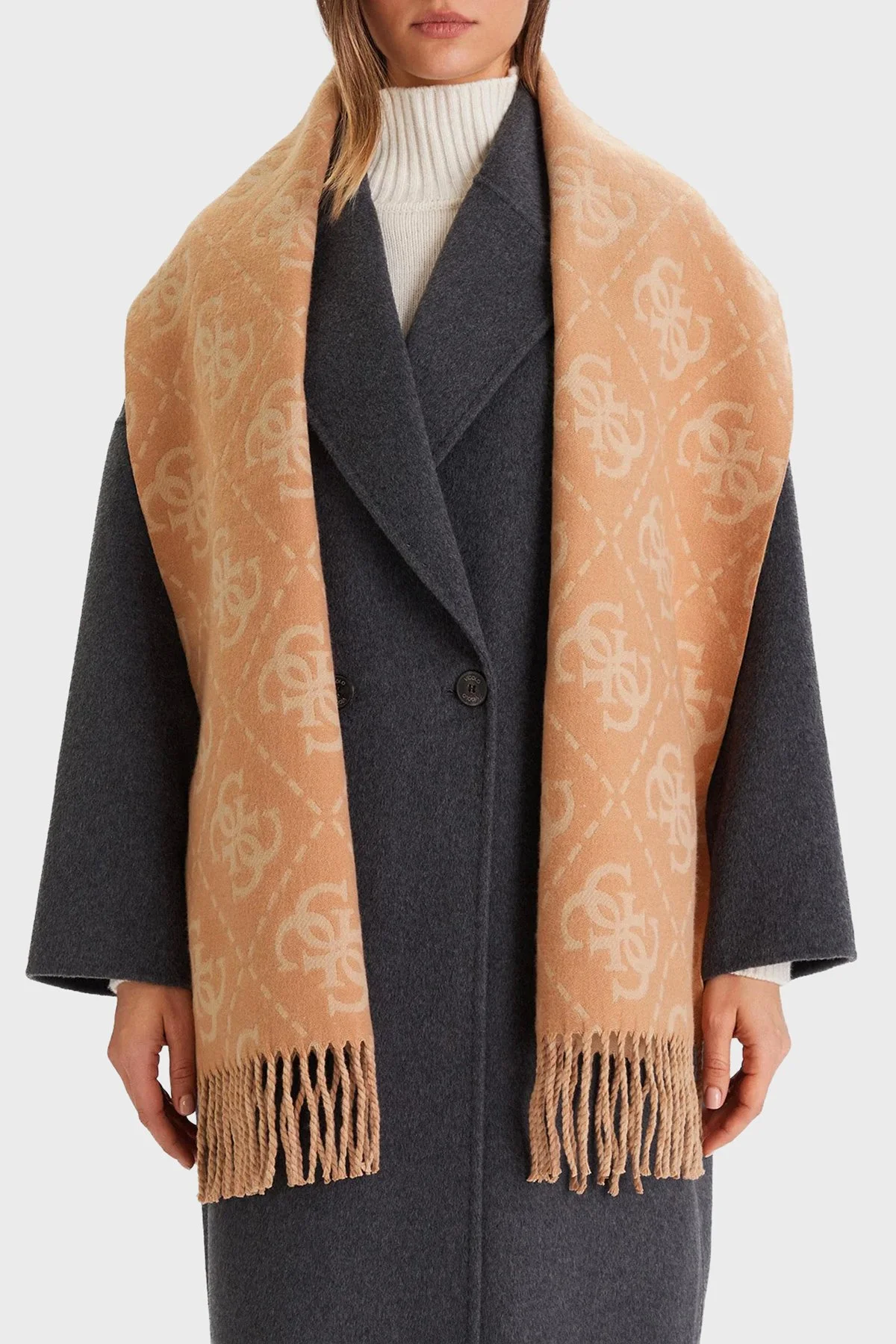 Guess 4G Logolu 80 x 180 cm Saçaklı W5BZ33Z4210 Bayan Şal W5BZ33 Z4210 P1WE CAMEL - 5