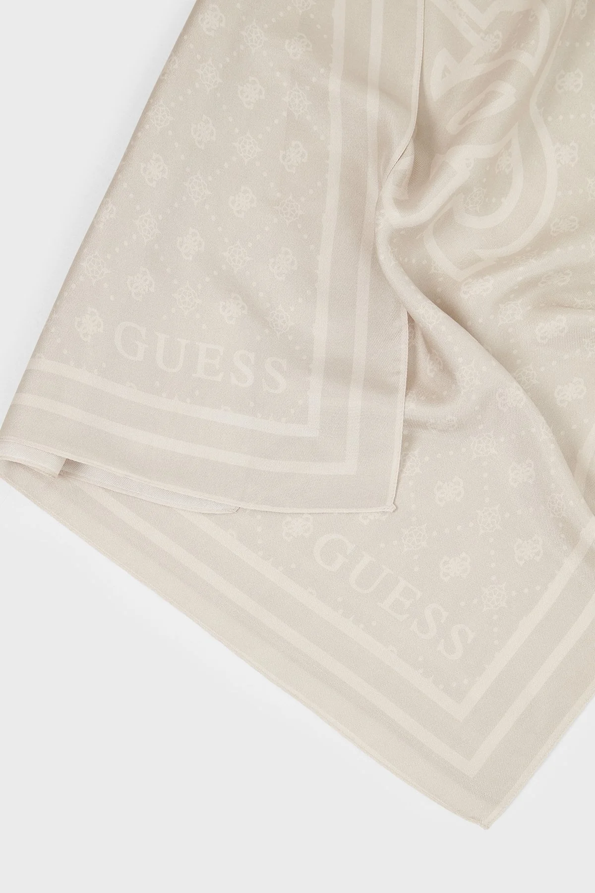 Guess 70x200 cm Kadın Şal AW5732 SIL03 TAU Bej - 3