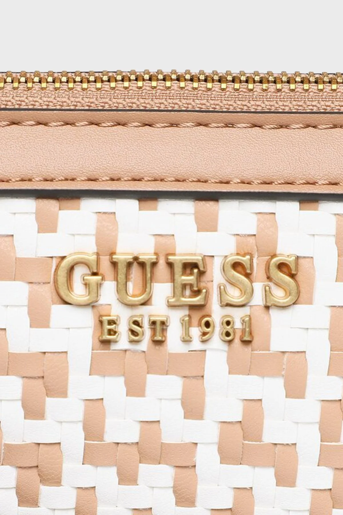 Guess Abey Fermuarlı Zincir Askı Detaylı Örgü Bayan Çanta HWWW8558730 CGW KAHVE - 4