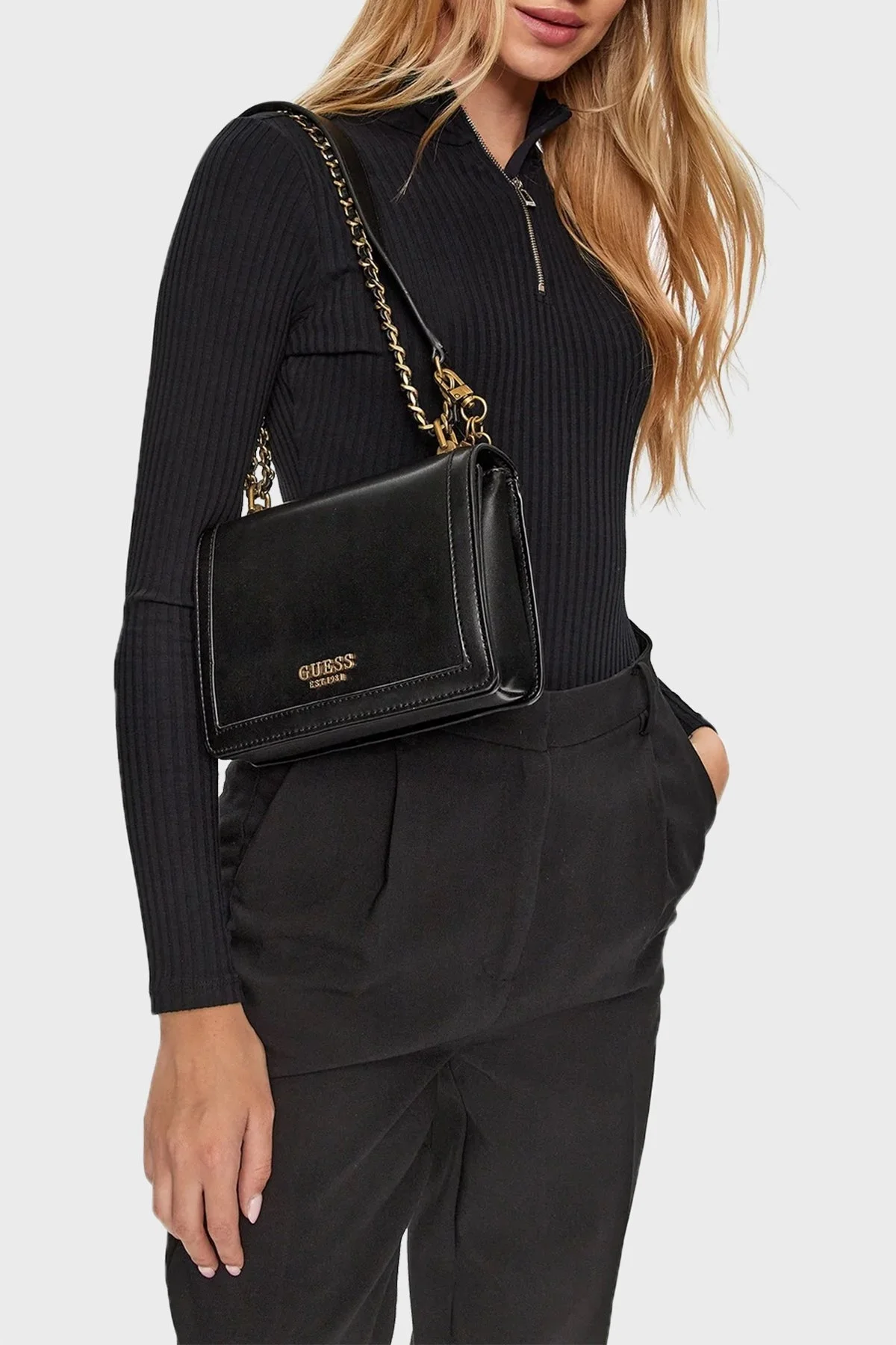 Guess Abey Logo Desenli Ayrılabilir Kolye Detaylı Omuz Askılı Çapraz Bayan Çanta HWVB8558190 BLA SİYAH - 2