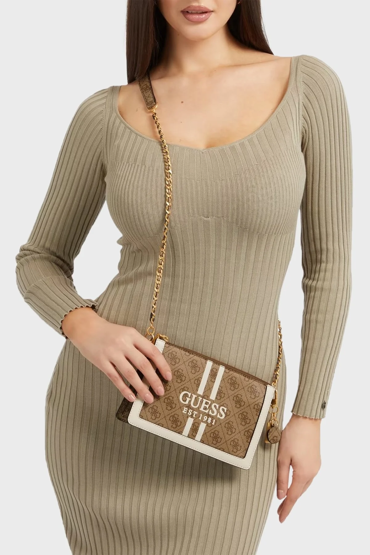 Guess Abey Örgü Detaylı Zincirli Omuz Askılı Bayan Çanta HWSS8558730 LTL KAHVE - 2