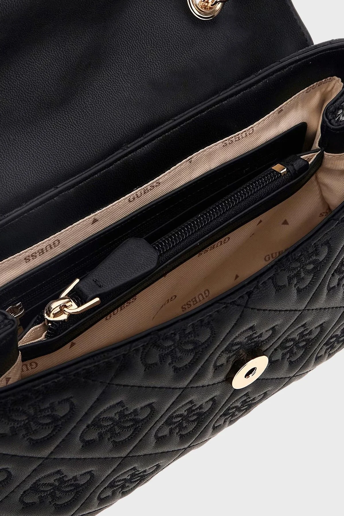 Guess Adelasia 4G Logolu Kapitoneli Zincir Askılı HWQL9658210 Bayan Çanta HWQL96 58210 BLA SİYAH - 3