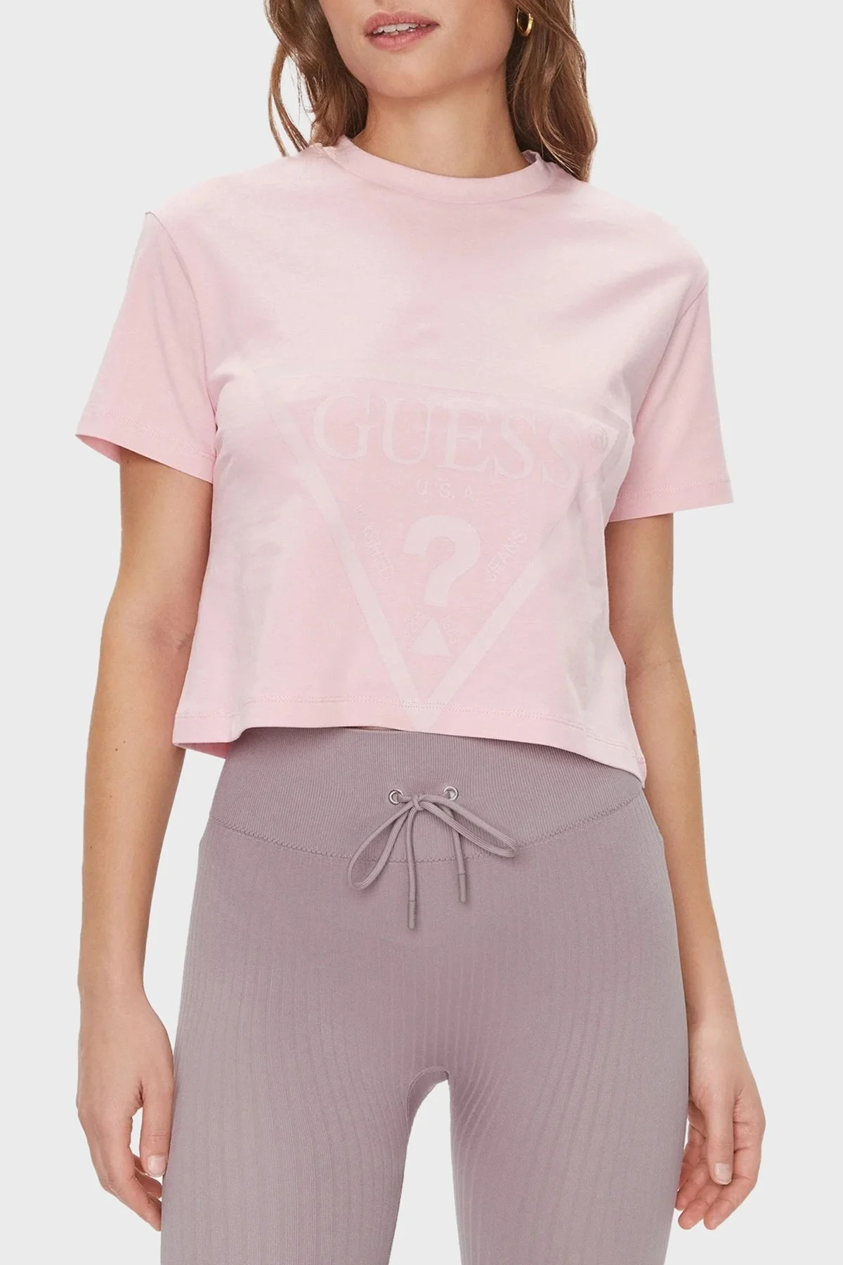 Guess Adele % 100 Pamuklu Regular Fit Üçgen Logolu V2YI06K8HM0 Bayan T Shirt V2YI06 K8HM0 G6O1 PUDRA - 6
