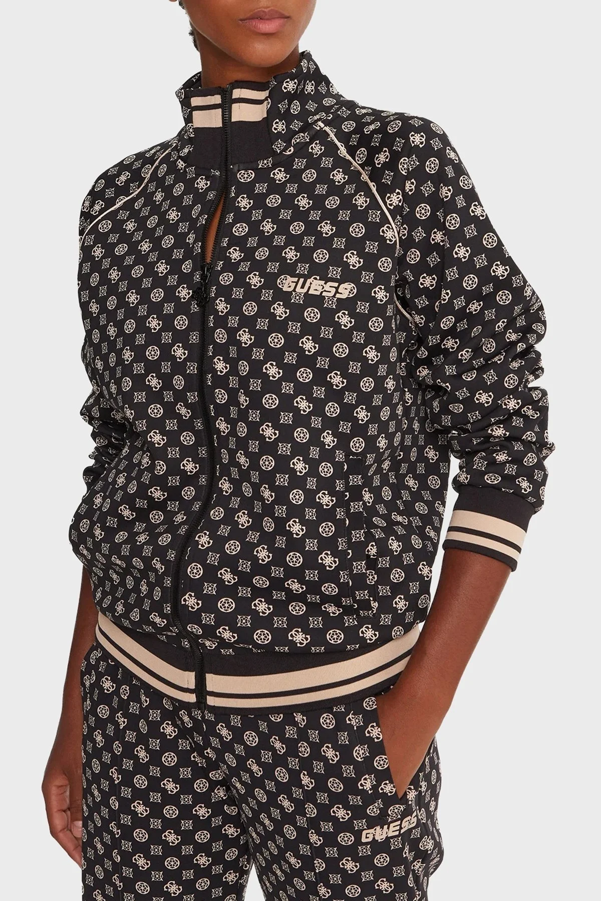 Guess Aggie 4G Logo Baskılı Regular Fit Dik Yaka Scuba V5YQ03KB212 Bayan Sweat V5YQ03 KB212 PJ4P SİYAH - 1