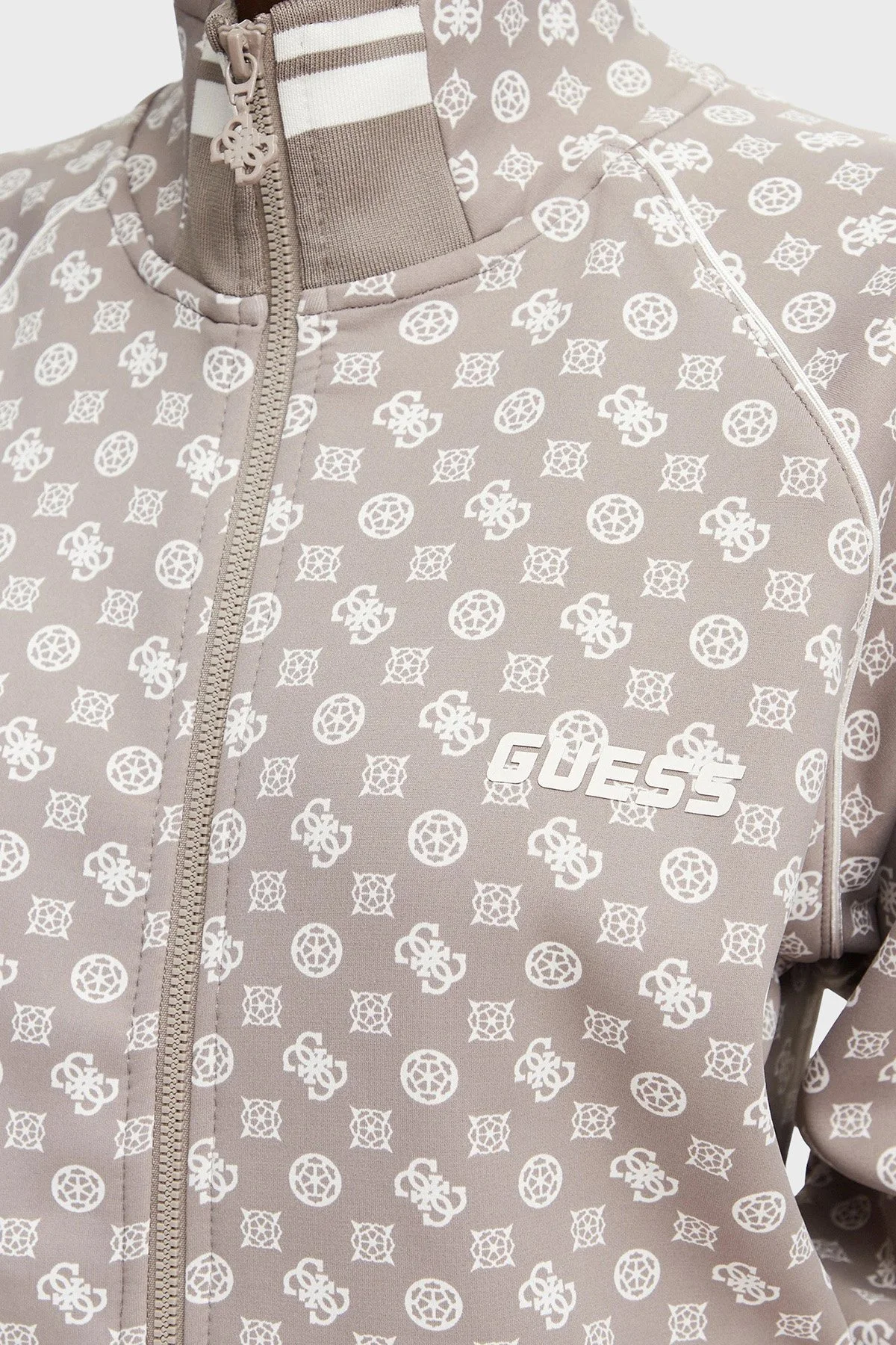 Guess Aggie Scuba Regular Fit Logo Baskılı Dik Yaka V5YQ03KB212 Kadın Sweat V5YQ03 KB212 PMQX Bej - 4