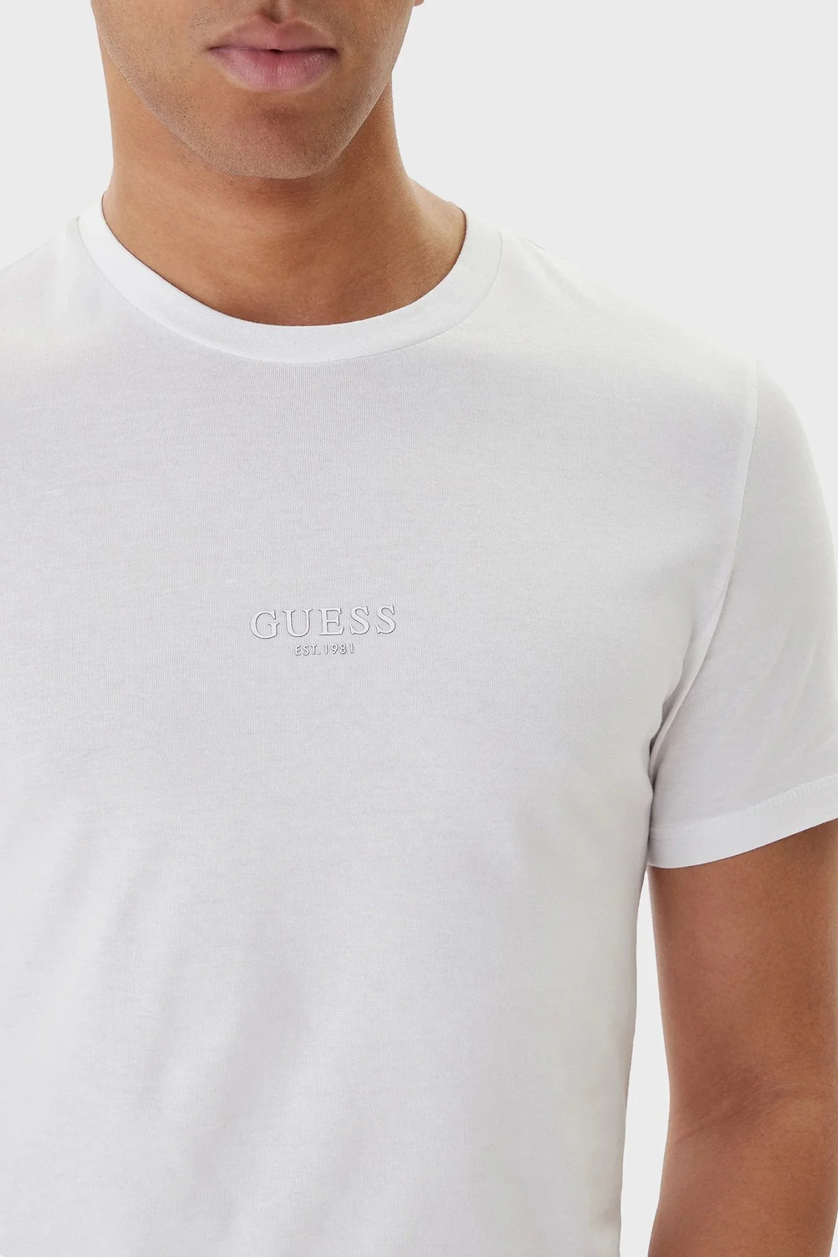 Guess Aidy Pamuklu Slim Fit Bisiklet Yaka M2YI72I3Z14 Erkek T Shirt M2YI72 I3Z14 G011 Beyaz - 4