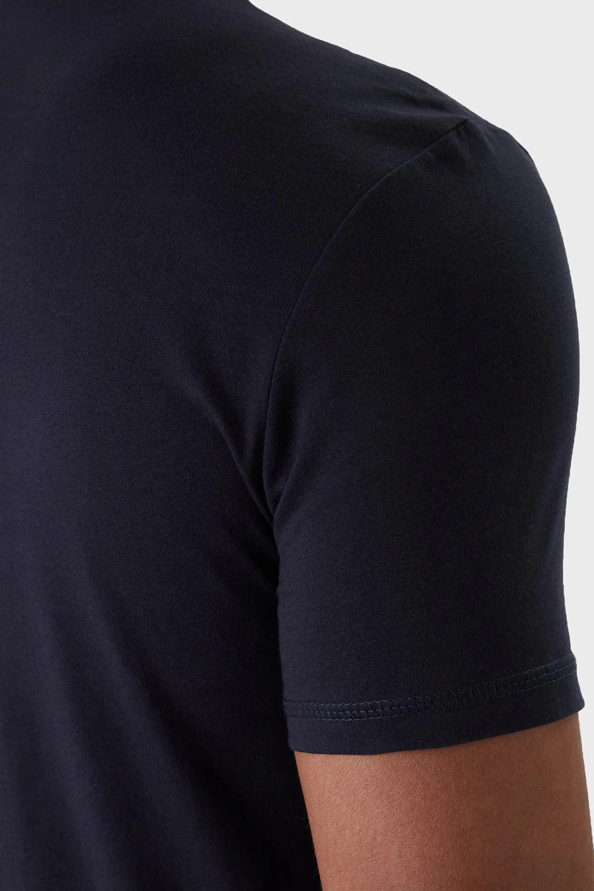 Guess Aidy Pamuklu Slim Fit Bisiklet Yaka M2YI72I3Z14 Erkek T Shirt M2YI72 I3Z14 G7V2 Lacivert - 4