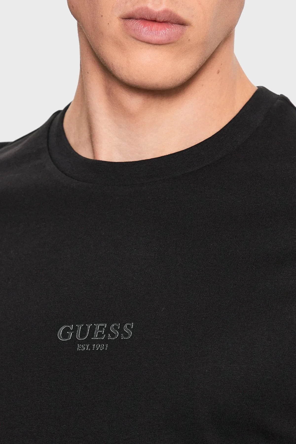 Guess Aidy Pamuklu Slim Fit Bisiklet Yaka M2YI72I3Z14 Erkek T Shirt M2YI72 I3Z14 JBLK Siyah - 4